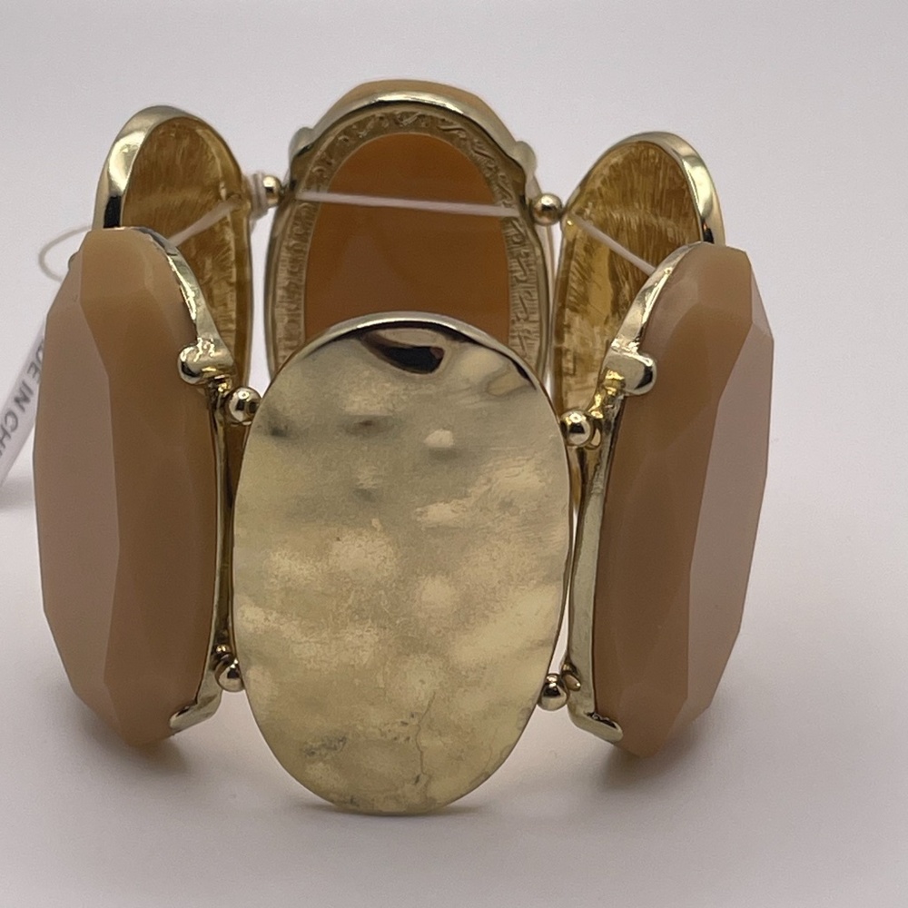 NEW- CHUNKY GOLD TONE BEIGE, BROWN BRACELET  Stretchy BAND